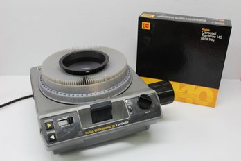 Vintage Working Kodak Ektagraphic III A Carousel Projector