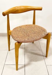 Carl Hansen & Son Denmark-Hans Wegner Elbow Chair-Lot 1