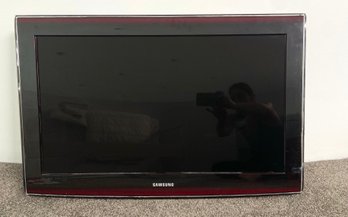 Samsung 32' LCD TV-AC110-120V-60Hz 180W