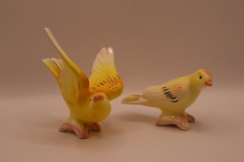 Napco Japan Canary Ceramic Salt And Pepper Shakers