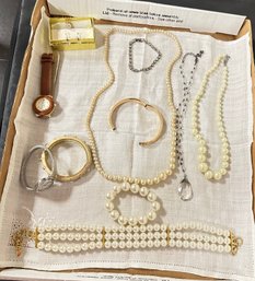 Huge Jewelry Collection,watches,bracelets,neckleces,ear Rings, Bangle.    NC-D2