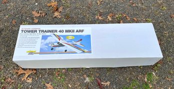 New Tower Hobbies Tower Trainer 40 MKII ARF Plane Kit - Lot 1 Of 2