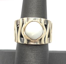 Vintage Sterling Silver Signed Mermaid Pearl Ornate Ring, Size 7.5