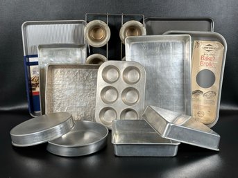 A Great Assortment Of Bakeware