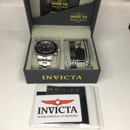 Incredible New $595 Mens INVICTA Watch - All Steel - Necklace - Two Bracelets Set Gift Set - Never Worn