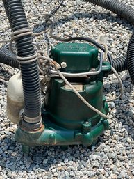 Zoeller Water Pump With Hose