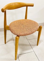 Carl Hansen & Son Denmark-Hans Wegner Elbow Chair-Lot 3