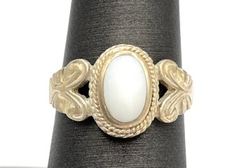 Vintage Sterling Silver Mother Of Pearl Ornate Ring, Size 7