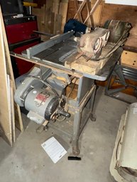 A ROCKWELL TABLE SAW
