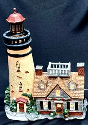 Vintage Heartland Valley Village Porcelain Lighted Lighthouse. P7246