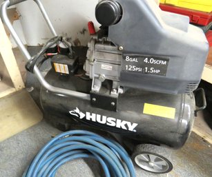 Husky TA 2530B Compressor With Blue Hose 8 Gallon 125 PSI 1.5HP (2 Of 2)