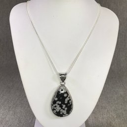 Incredible Sterling Silver / 925 Necklace With Large Snowflake Obsidian Pendant - Very Nice Piece - WOW !