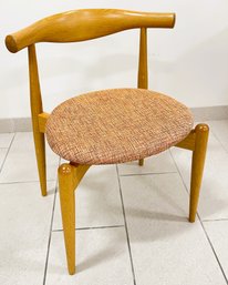 Carl Hansen & Son Denmark-Hans Wegner Elbow Chair-Lot 4