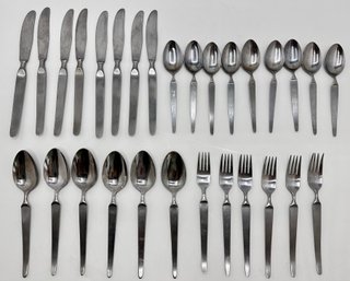 Vintage SRI Sienna Stainless Cutlery, Japan  (23 Pieces)