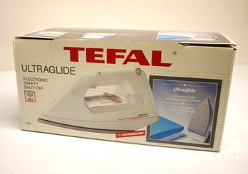 Tefal Ultraglide Model 1607 Clothes Irn - New In Box