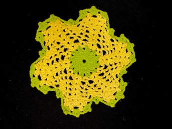 Vintage Hand-crochet Starburst Lime Green & Pale Yellow Doilies
