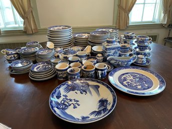 Large Collection Of Vintage And Antique Blue Willow Chinaware. More Then 160 Pieces.