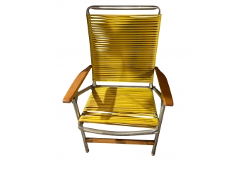 Set Of 4 Vintage Telescope Yellow Lawn Chairs