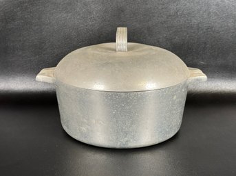 Wow! Vintage 1930s Magnalite Dutch Oven In Thick Cast-Aluminum By Wagner Ware