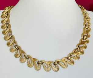 SIGNED MONET GOLD TONE TEXTURED NECKLACE