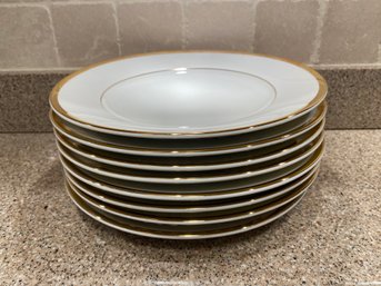 William Sonoma Brasserie Dinner Plates - 8 - Gold Rimmed
