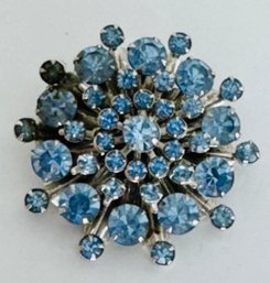 VINTAGE BLUE RHINESTONE SILVER TONE BROOCH