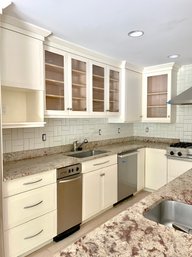 An L Shaped KItchen Section - Uppers & Lowers - Granite Counters
