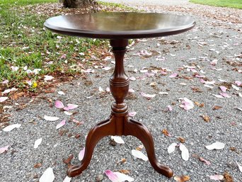 A Traditional Mahogany Side Or Candle Table By Hitchcock