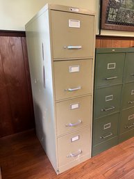 Steelmaster Century Art Steel Co. Inc. Tan 4 Drawer Filing Cabinet