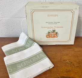 NIB Williams Sonoma 4 Pumpkin Soup Tureens ~  Autumn Gourd Collection ~  & 3 New Kitchen Towels