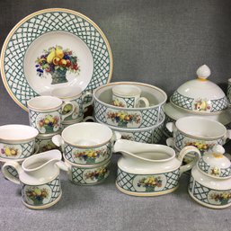 Over $500 Retail Value - 20 Pieces VILLEROY & BOCH - BASKET Pattern - Serving & Miscellaneous Pieces - Nice !