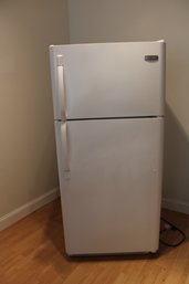 Frigidaire Refrigerator Like New Been Used Twice