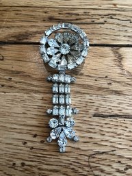 Vintage Weiss Brooch - Amazing Condition. Signed  J13
