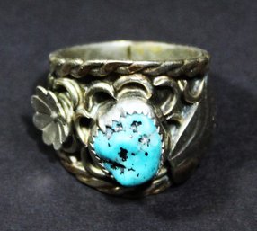 Vintage Sterling Silver & Genuine Turquoise Southwestern Ring W Flowers Size 5