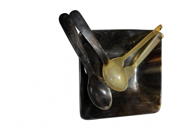 Polished Buffalo Horn Dish/bowl With Spoons (2)