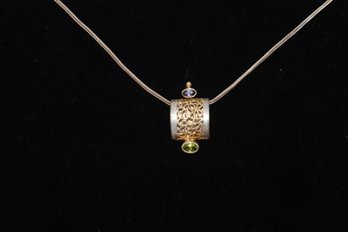 Beautiful 925 Sterling Chain With A Green Stone Pendant