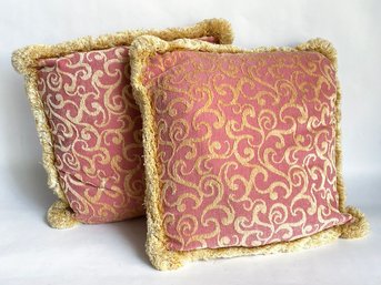 1 Pair Of Decorative Accent / Throw Pillows