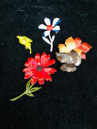 Floral Brooch Lot