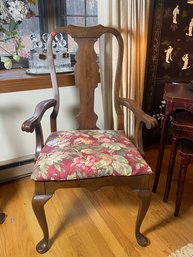 MAHOGANY QUEEN ANNE PADFOOT CHAIR