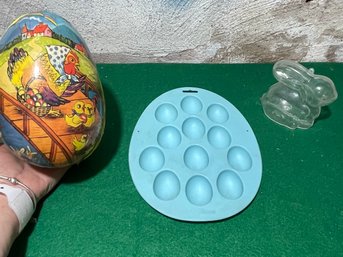 VTG Easter Candy Mold Lot 3pcs-paper Mache, Rubber, Plastic