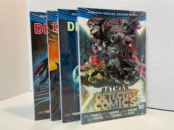 DC, Batman Detective Comics Rebirth Deluxe Edition 1-4 Hard Cover Set. (#102)