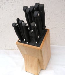 Kershaw Knife Set In Wooden Block