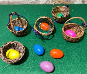 VTG Mini Easter Baskets & Blow-mold Eggs 13pcs Lot