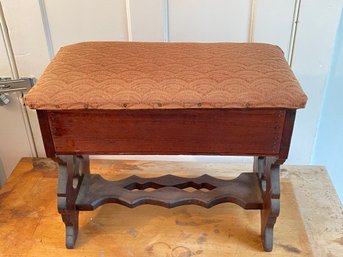 Antique Lift Top Bench Seat