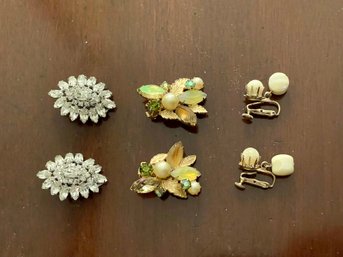 Kramer & Vendome Vintage Costume Jewelry Clip On Earrings