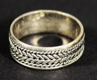 Vintage Sterling Silver Wide Band Ring Having Braided Design Size 7