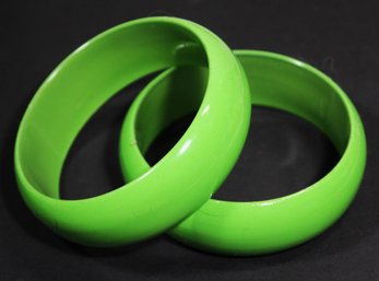 Pair Vintage 1960s Avocado Green Plastic Wide Bangle Bracelets