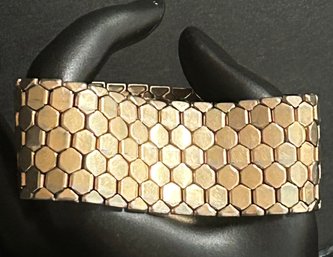 1950's  Rare Signed Reinad Gold Tone  Honeycomb Mesh Bracelet 7' Length  1.5' Width Box Clasp