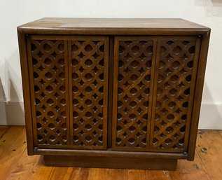 26x18x23 Brown Wooden Mid Century Modern Cabinet