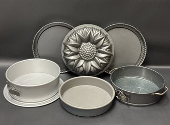 A Great Assortment Of Baking Pans: Pampered Chef, Nordic Ware & More